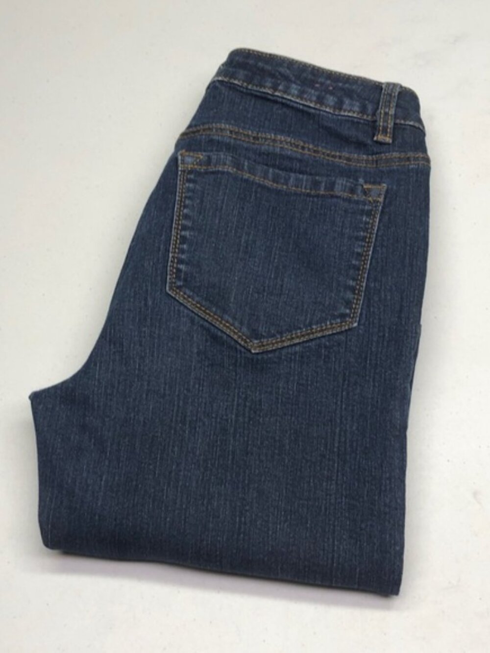SANTANA HIGH-RISE SLIM BOOT JEANS 6/28x30 ⭐️